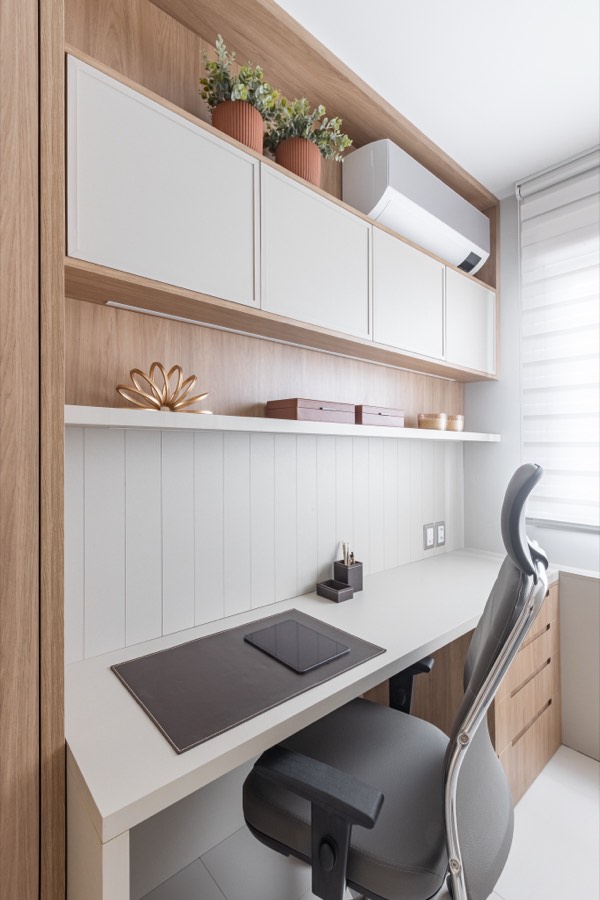 Home office C I R
